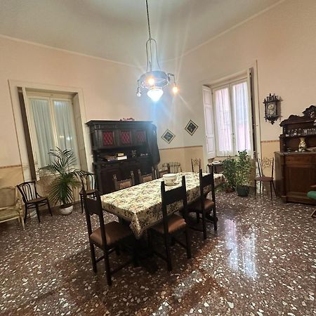 Da Zia Sisina - Dimora Storica Apartment Barile Exterior photo